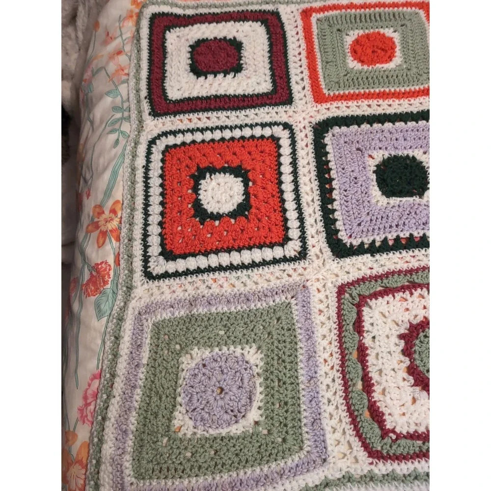 Vintage Handmade Granny Square‎ Afghan 39x52
